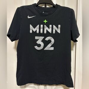 Preowned The Nike Tee NBA MINNESOTA Timberwolves #32 “Towns” T-Shirt Sz. M
